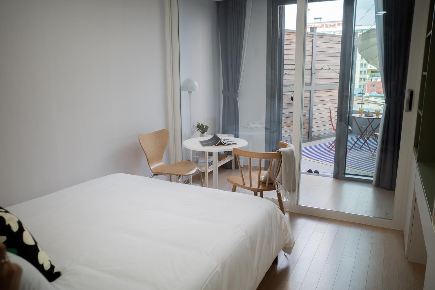 Urbanstay Myeongdong Сеул Экстерьер фото